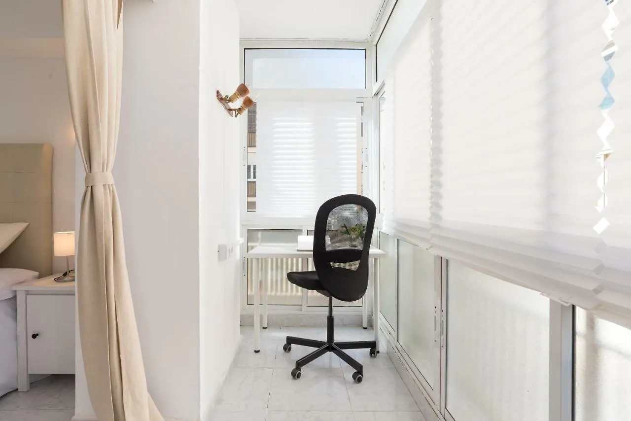 Mp1-Ocean Views Apt On The Beach Apartment Malaga
